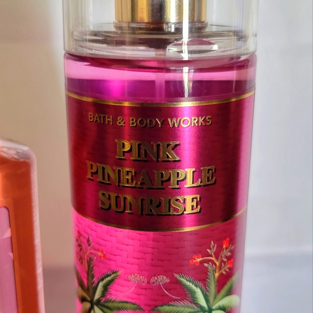 Bath & Body Pink Pineapple š Sunrise - Picture 2 of 8